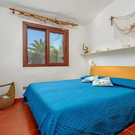 Ferienhaus La Casedda Di Nina Palau